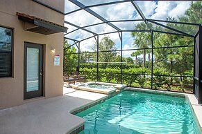 Luxury 5Bd w Jacuzzi Pool Near Disney 5528