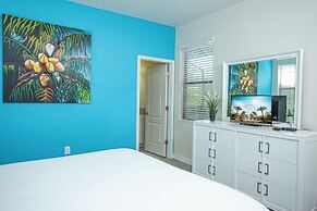 Luxury 5Bd w Jacuzzi Pool Near Disney 5528