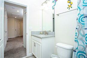 Luxury 5Bd w Jacuzzi Pool Near Disney 5528
