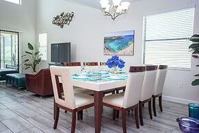 Luxury 5Bd w Jacuzzi Pool Near Disney 5528