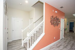 Luxury 5Bd w Jacuzzi Pool Near Disney 5528