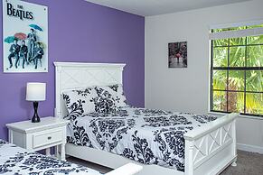 Luxury 5Bd w Jacuzzi Pool Near Disney 5528