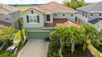 Marvelous 7 Bd w Pool Close to Disney Solterra 6086
