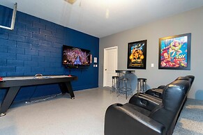 Marvelous 7 Bd w Pool Close to Disney Solterra 6086