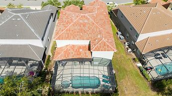 Marvelous 7 Bd w Pool Close to Disney Solterra 6086