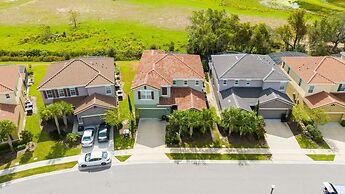 Marvelous 7 Bd w Pool Close to Disney Solterra 6086