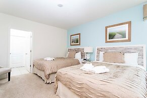Marvelous 7 Bd w Pool Close to Disney Solterra 6086