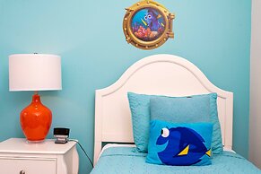 Marvelous 7 Bd w Pool Close to Disney Solterra 6086