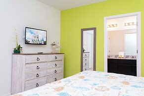 Marvelous 7 Bd w Pool Close to Disney Solterra 6086