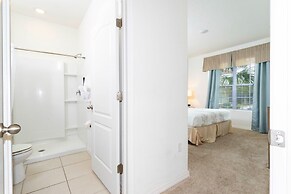 Marvelous 7 Bd w Pool Close to Disney Solterra 6086