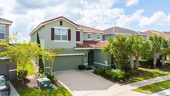 Marvelous 7 Bd w Pool Close to Disney Solterra 6086