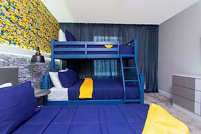 Gorgeous 4 Bd Close to Disney w Pool Storey Lake Resort 4245