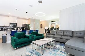 Gorgeous 4 Bd Close to Disney w Pool Storey Lake Resort 4245