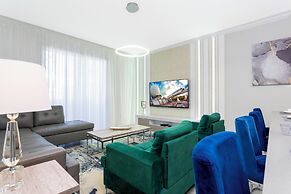 Gorgeous 4 Bd Close to Disney w Pool Storey Lake Resort 4245