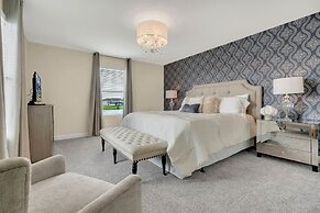 5 Bedroom Single Family Storey Lake Resort Close to Disney 4759