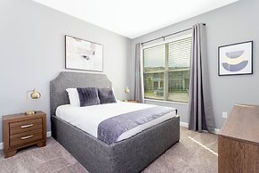 Stunning Family Friendly 5 Bd w Pool Close to Disney Storey Lake 4242