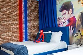 Stunning Family Friendly 5 Bd w Pool Close to Disney Storey Lake 4242