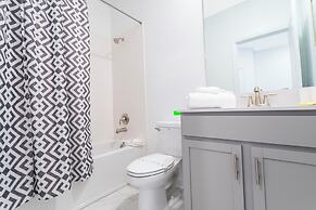 Stunning Family Friendly 5 Bd w Pool Close to Disney Storey Lake 4242