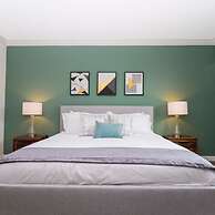 Stunning Family Friendly 5 Bd w Pool Close to Disney Storey Lake 4242