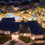 Stunning Family Friendly 5 Bd w Pool Close to Disney Storey Lake 4242