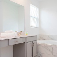 Stunning Family Friendly 5 Bd w Pool Close to Disney Storey Lake 4242