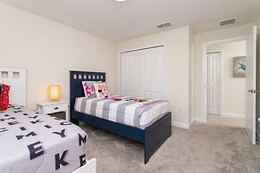 Gorgeous Decor 4 Bd w Pool Close to Disney 4820