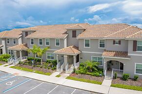 Gorgeous Decor 4 Bd w Pool Close to Disney 4820