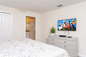 Gorgeous Decor 4 Bd w Pool Close to Disney 4820