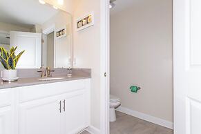 Gorgeous Decor 4 Bd w Pool Close to Disney 4820