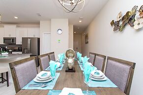 Gorgeous Decor 4 Bd w Pool Close to Disney 4820