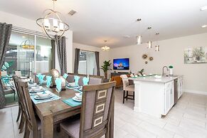 Gorgeous Decor 4 Bd w Pool Close to Disney 4820