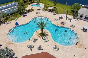 Gorgeous Decor 4 Bd w Pool Close to Disney 4820