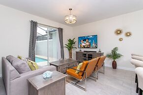 Gorgeous Decor 4 Bd w Pool Close to Disney 4820