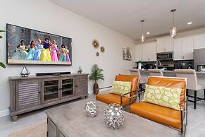 Gorgeous Decor 4 Bd w Pool Close to Disney 4820