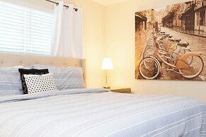 Magnificent 5Bd w Pool Storey Lake 4800