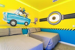 Magnificent 5Bd w Pool Storey Lake 4800