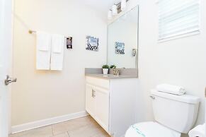 Magnificent 5Bd w Pool Storey Lake 4800