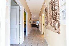 Magnificent 5Bd w Pool Storey Lake 4800