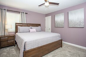 Marvelous 5 Bedroom w Pool Close to Disney 4811