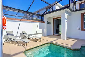 Marvelous 5 Bedroom w Pool Close to Disney 4811