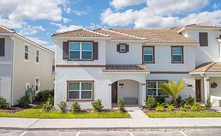 Marvelous 5 Bedroom w Pool Close to Disney 4811