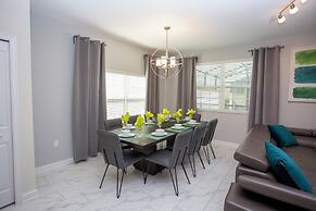 Marvelous 5 Bedroom w Pool Close to Disney 4811