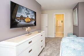 Marvelous 5 Bedroom w Pool Close to Disney 4811