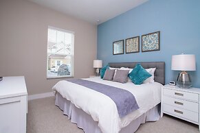 Gorgeous 4 Bedroom Family Friendly Close to Disney 7573