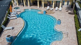 Gorgeous 4 Bedroom Family Friendly Close to Disney 7573