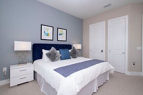 Gorgeous 4 Bedroom Family Friendly Close to Disney 7573