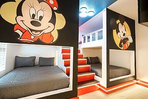 Marvelous 3Bd Close to Disney w Gameroom at The Hub 3409