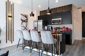 Marvelous 3Bd Close to Disney w Gameroom at The Hub 3409