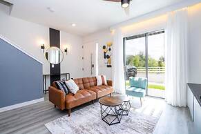 Marvelous 3Bd Close to Disney w Gameroom at The Hub 3409