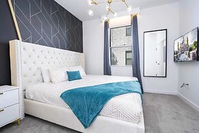 Marvelous 3Bd Close to Disney w Gameroom at The Hub 3409